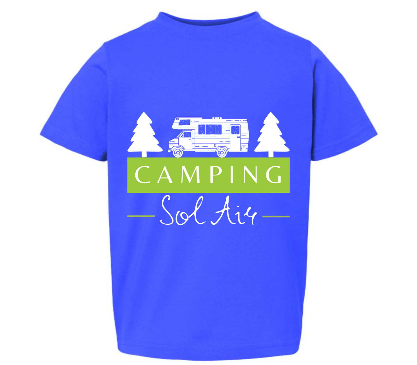 Chandail pour enfant T2, T3 et T4 à manches courtes, confortable et stylé, arborant fièrement le logo du camping (format 10 pouces) pour un look à la fois décontracté et représentatif.