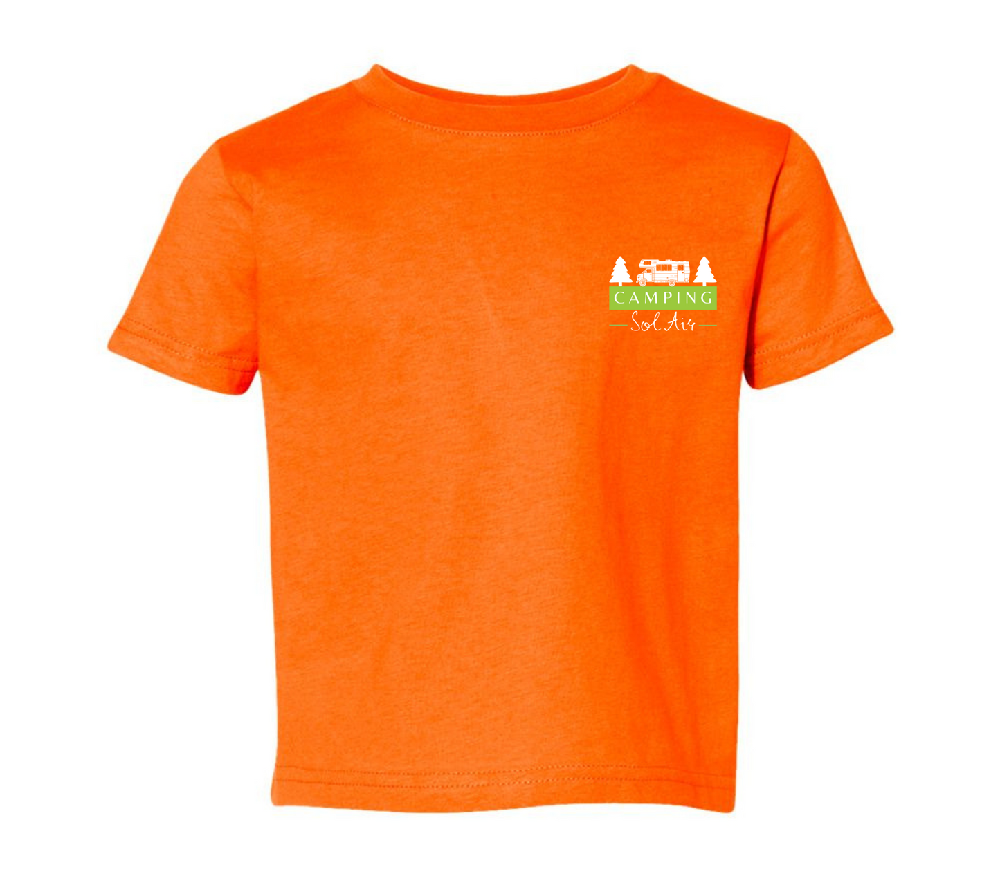 Chandail pour enfant T2, T3 et T4 à manches courtes, confortable et stylé, arborant fièrement le logo du camping (format 4 pouces) pour un look à la fois décontracté et représentatif.