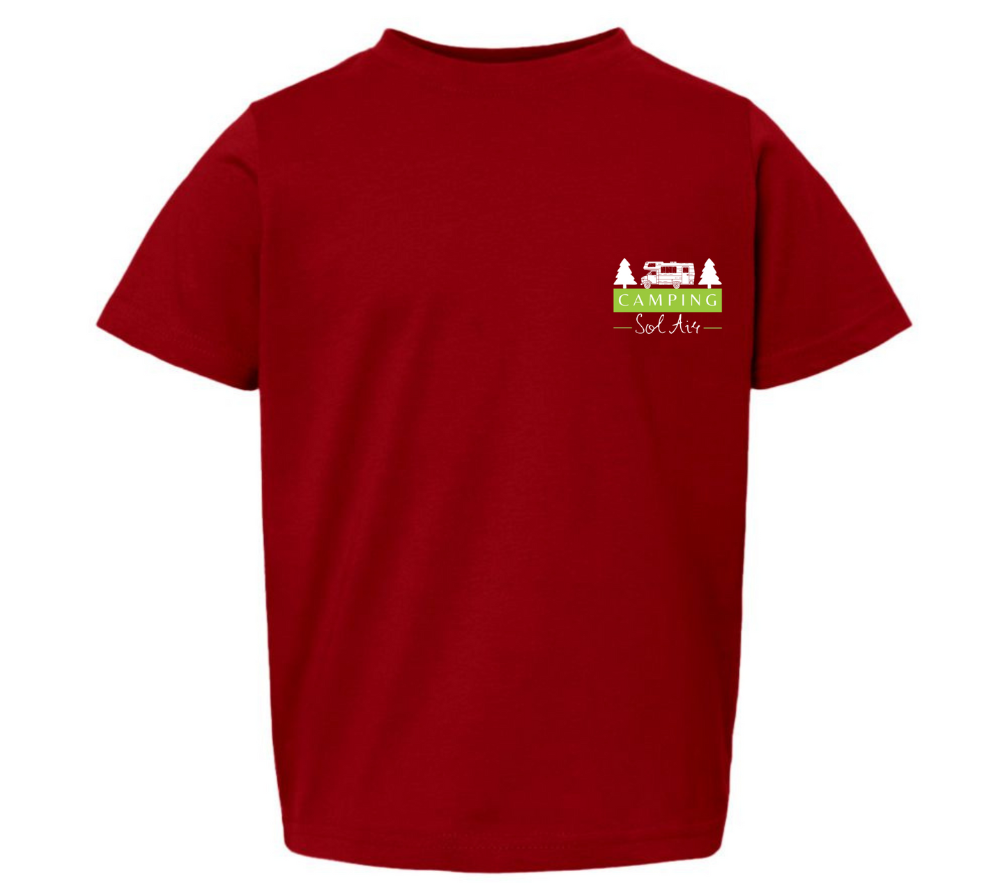 Chandail pour enfant T2, T3 et T4 à manches courtes, confortable et stylé, arborant fièrement le logo du camping (format 4 pouces) pour un look à la fois décontracté et représentatif.