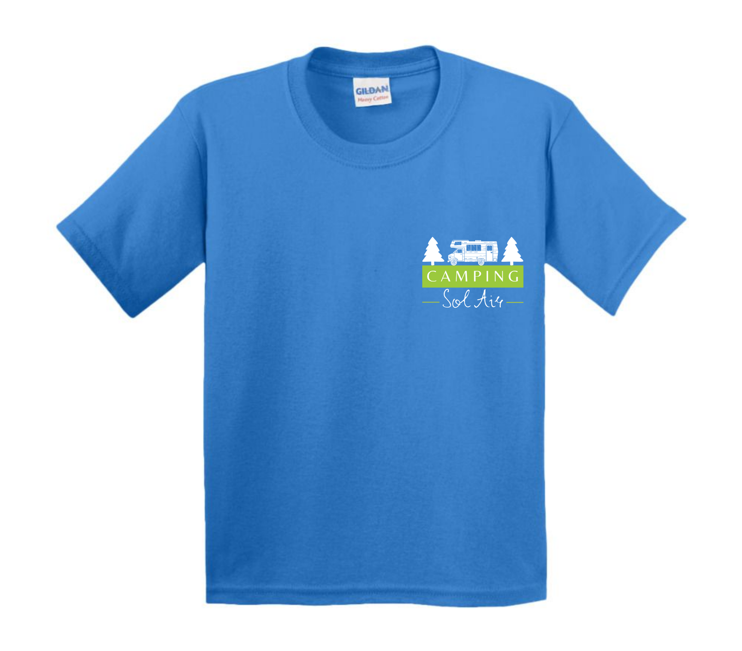 Chandail pour enfant à manches courtes, confortable et stylé, arborant fièrement le logo du camping (format 4 pouces) pour un look à la fois décontracté et représentatif.