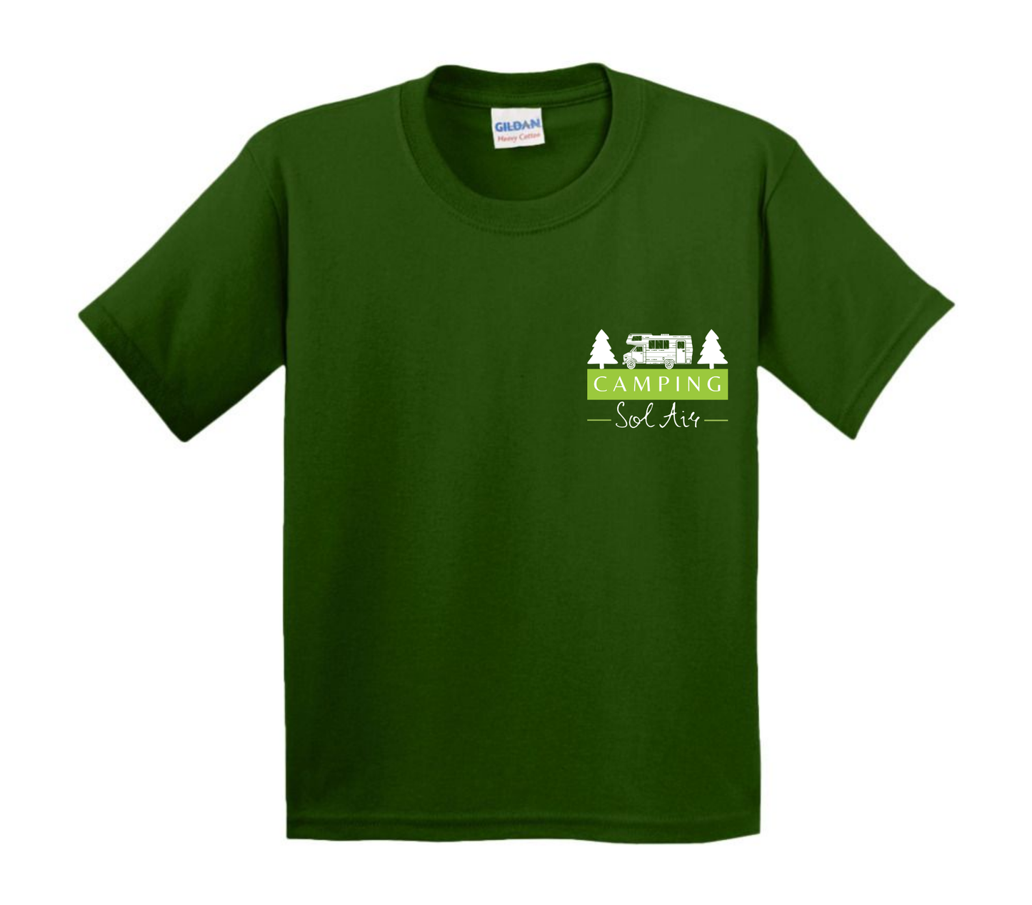 Chandail pour enfant à manches courtes, confortable et stylé, arborant fièrement le logo du camping (format 4 pouces) pour un look à la fois décontracté et représentatif.