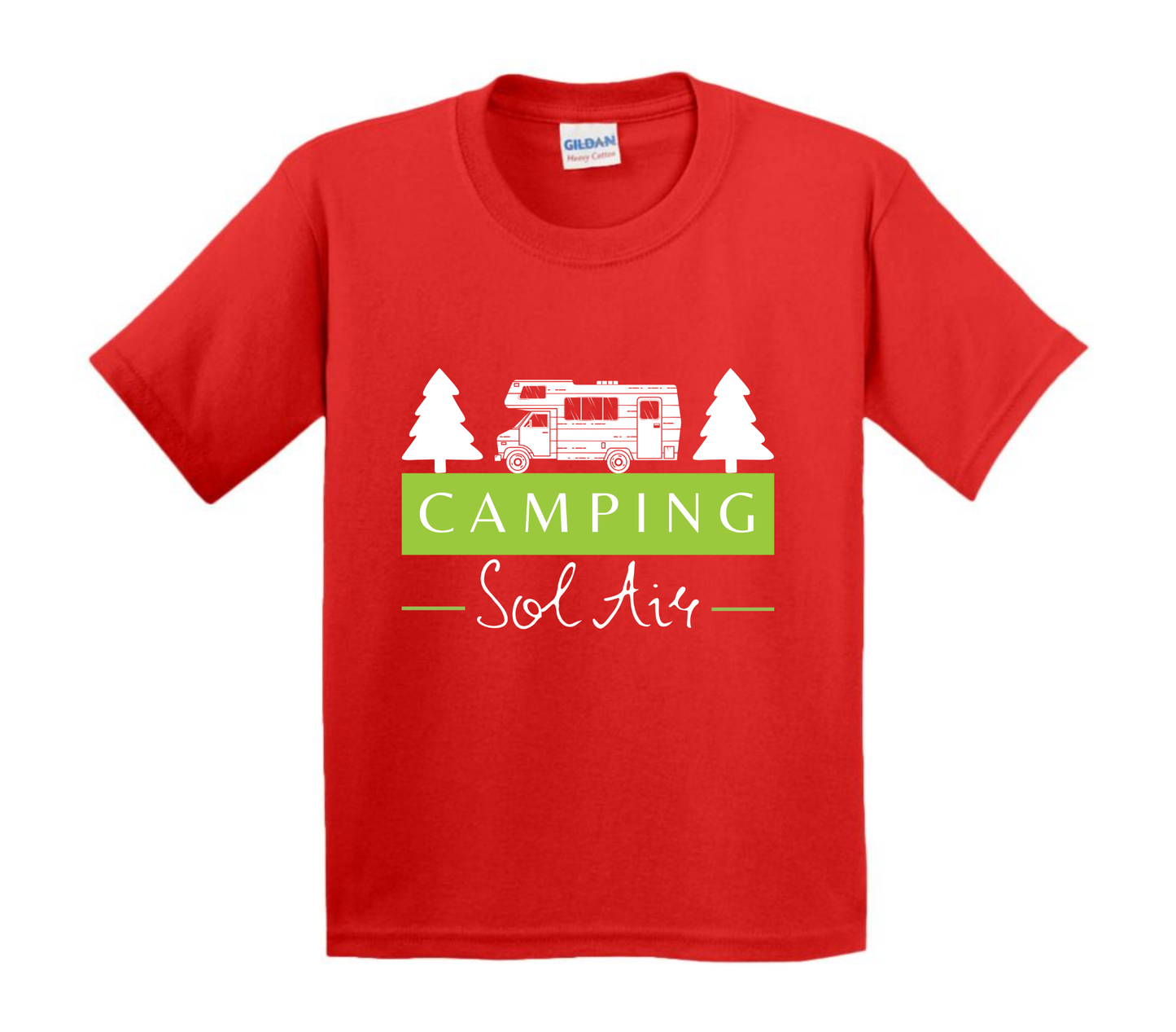 Chandail pour enfant à manches courtes, confortable et stylé, arborant fièrement le logo du camping (format 10 pouces) pour un look à la fois décontracté et représentatif.