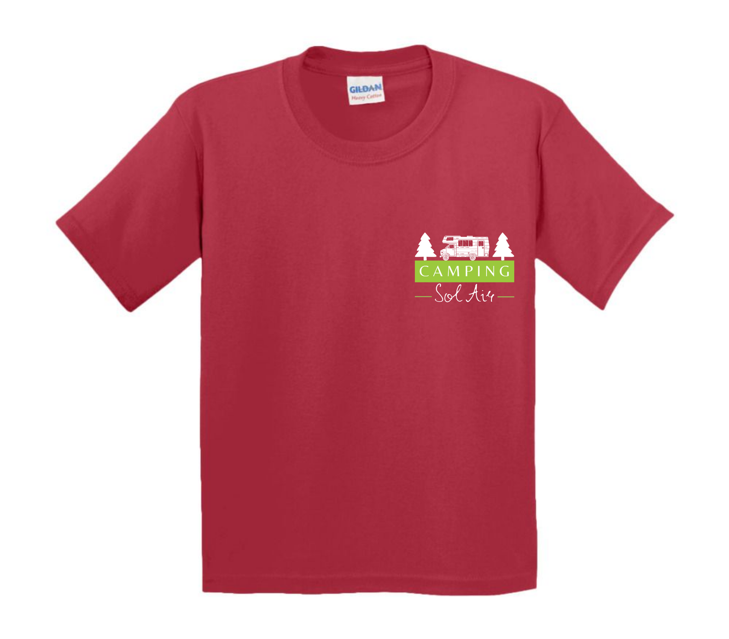 Chandail pour enfant à manches courtes, confortable et stylé, arborant fièrement le logo du camping (format 4 pouces) pour un look à la fois décontracté et représentatif.